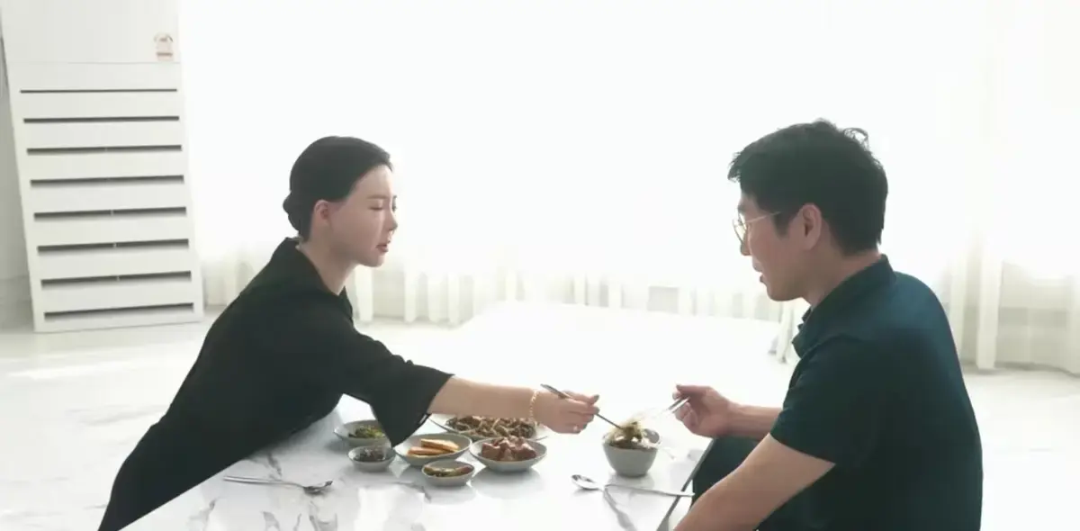 《50岁继母的诱惑》打破韩国伦理片框架-4K高清画质演绎禁忌拉扯-未删减中文版免费在线看无广告-50岁继母的诱惑