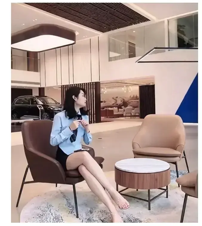 佳木斯新玛特迪桑特女销售事件完整现场视频在线观看 - 佳木斯新玛特导购事件全网震惊后续 - 破防说不出话免费播放