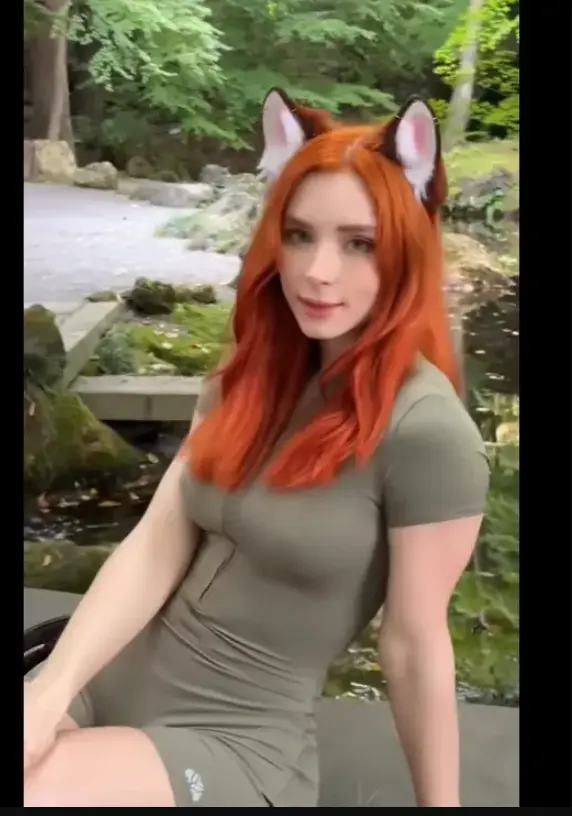 《甜狐SweetieFox》全系列无删减资源下载-1080P蓝光高清画质在线观看