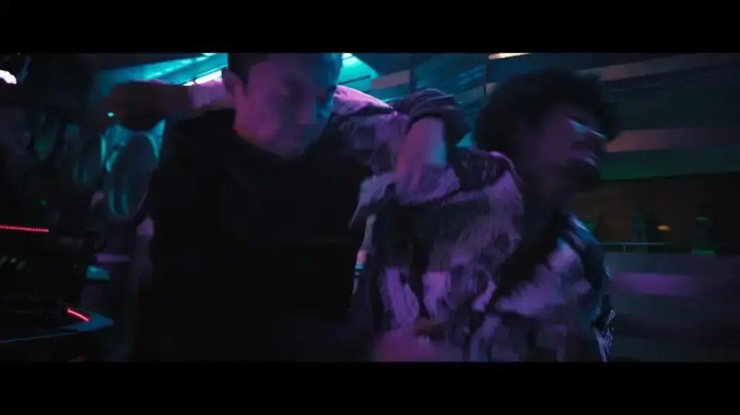 《火遮眼》2K修复版未删减在线播放-《火遮眼》谢苗动作片全集HD中字免费观看-火遮眼高清资源迅雷下载